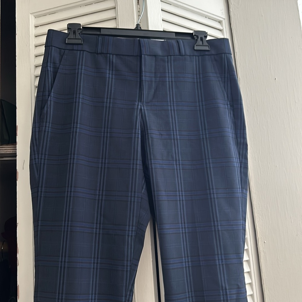 Banana Republic Womens Size 2. Blue and Black plaid  washable wool pants Ryan.